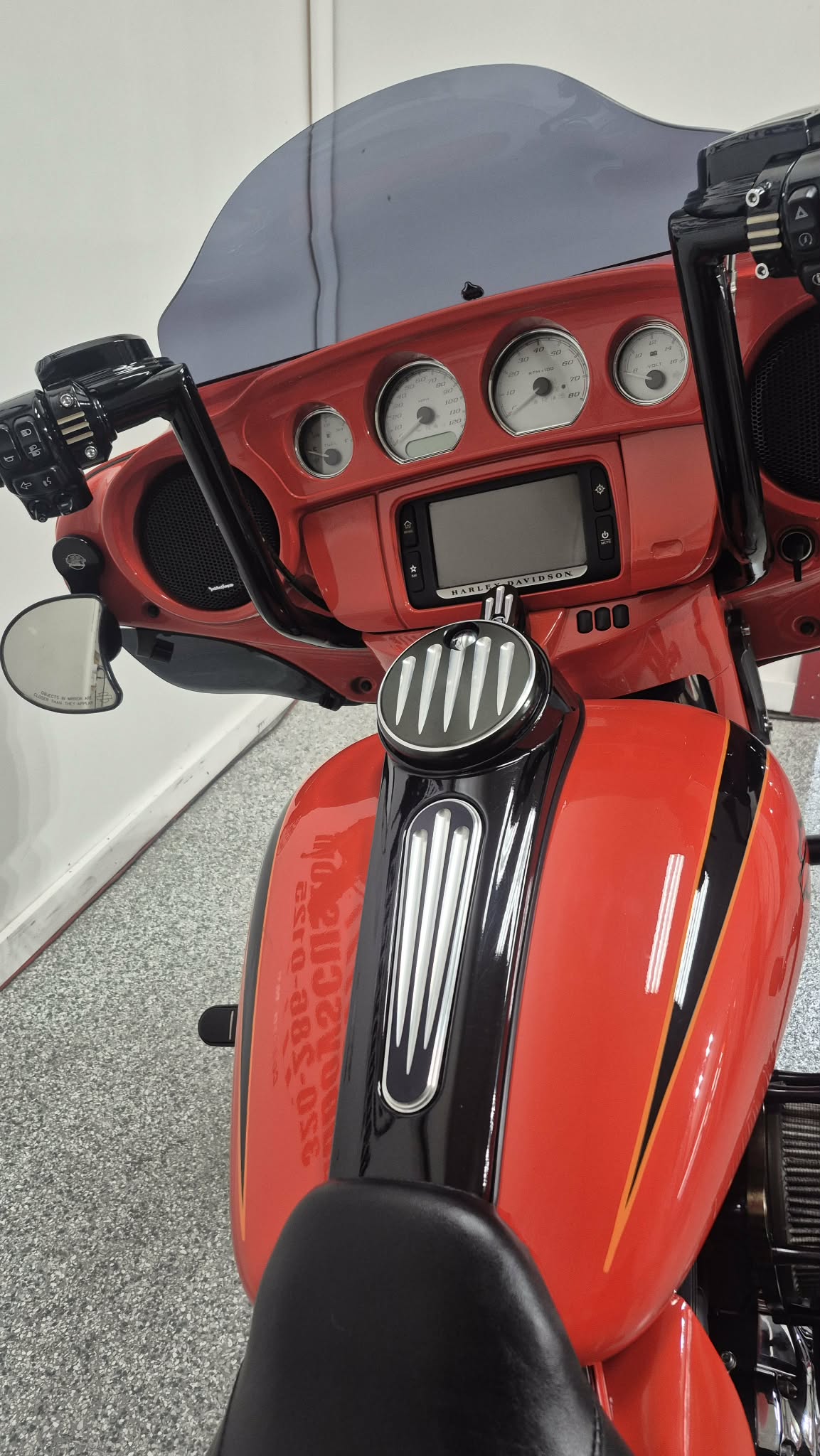 2014 Harley Davidson Street Glide FLHXS