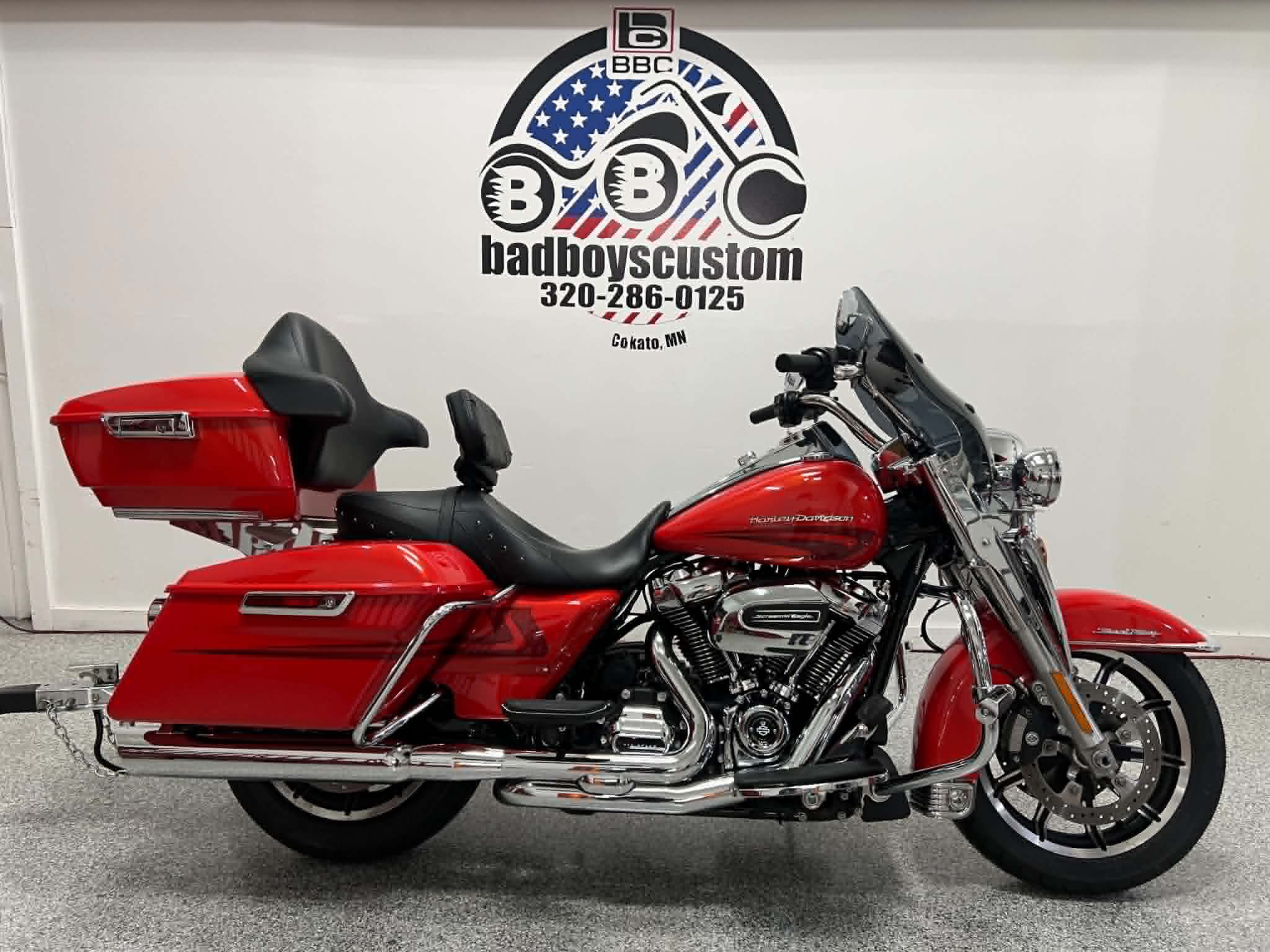 2017 Harley FLHR Road King W/ Matching Trailer
